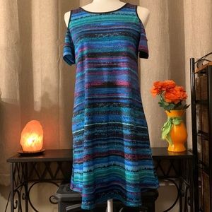 Peek a boo sleeve summer mini dress.